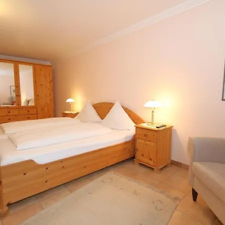 Apartment Landhaus Brigitte EG west